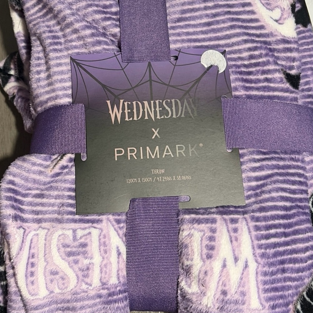 Primark WEDNESDAY Addams Family Lavender Throw Blanket - NWT